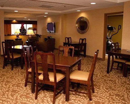 Clarion Pointe Charlottesville 