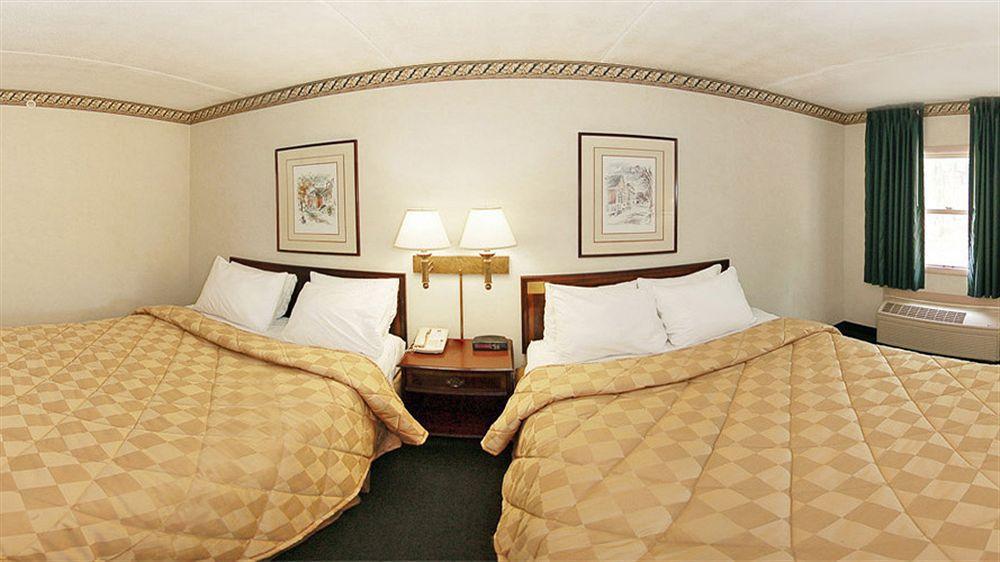 Clarion Pointe 3*
