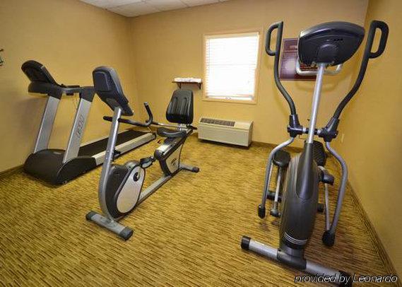 Clarion Pointe Hotel 3*